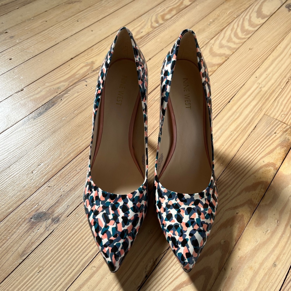 Nine West Flax Pumps Womens 10M Multi Color Abstract Animal Print Pointed Toe - Picture 4 of 8